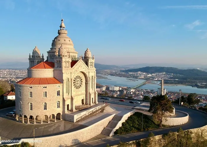 B * Viana do Castelo