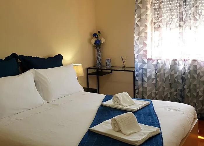 Апартаменты B *